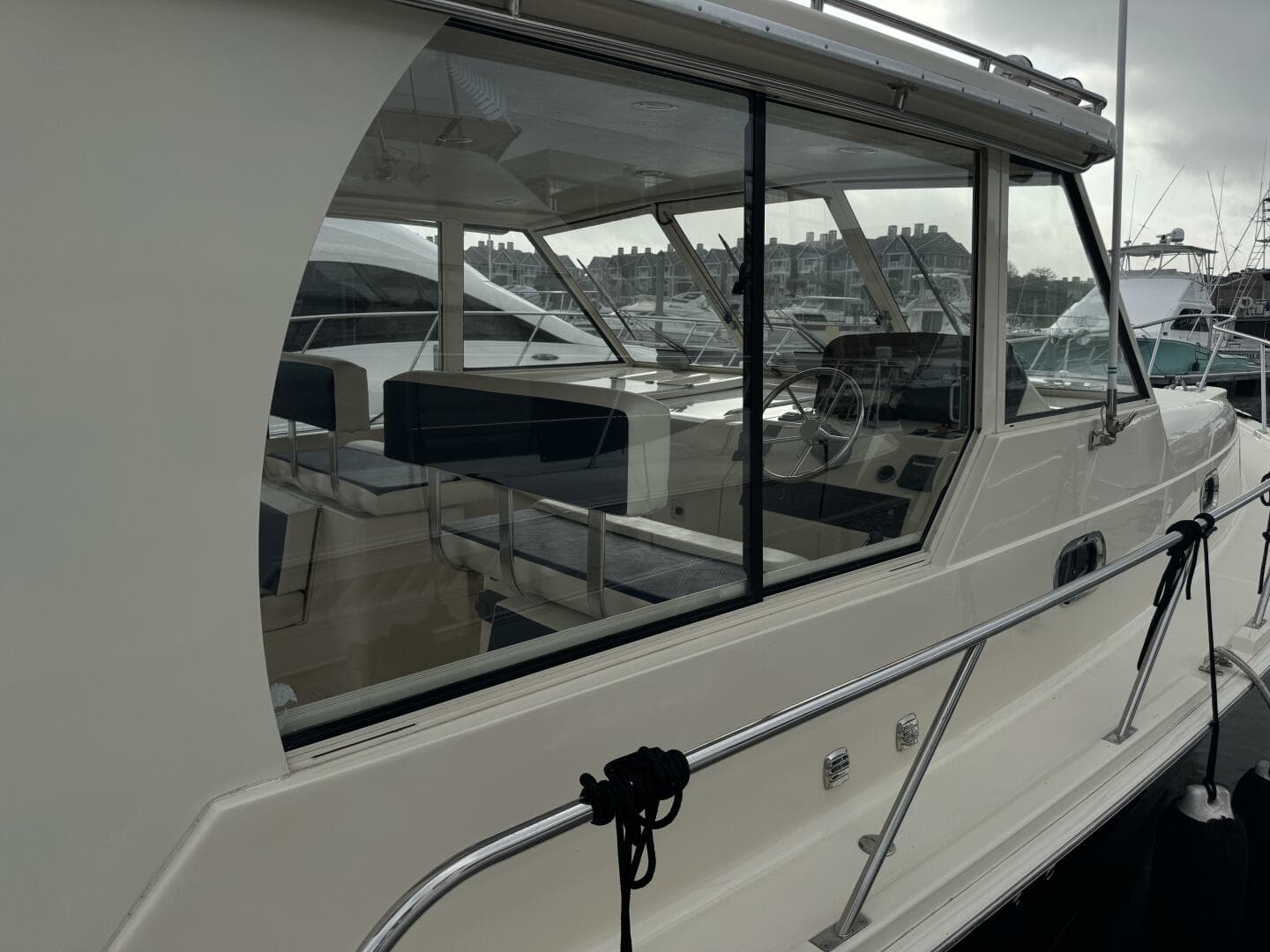 2008 Mainship 34 Pilot Hardtop