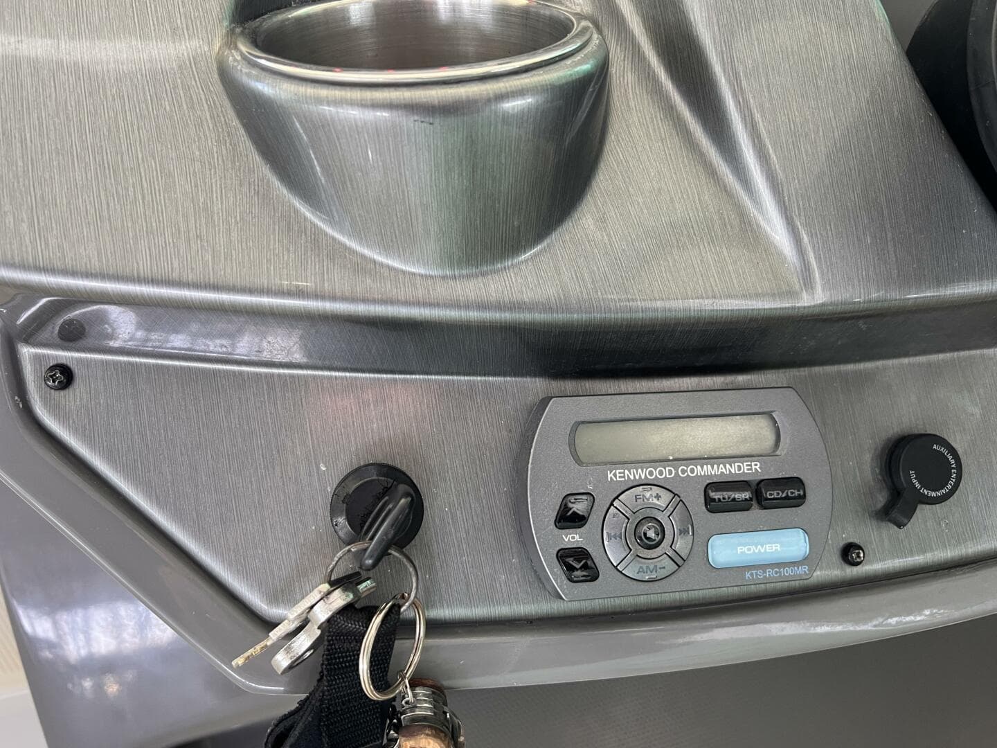 23.1 Stereo Controller