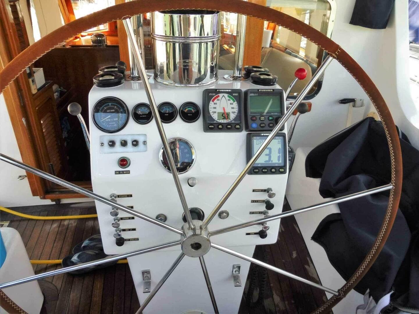 1988 Cooper Pilothouse 60