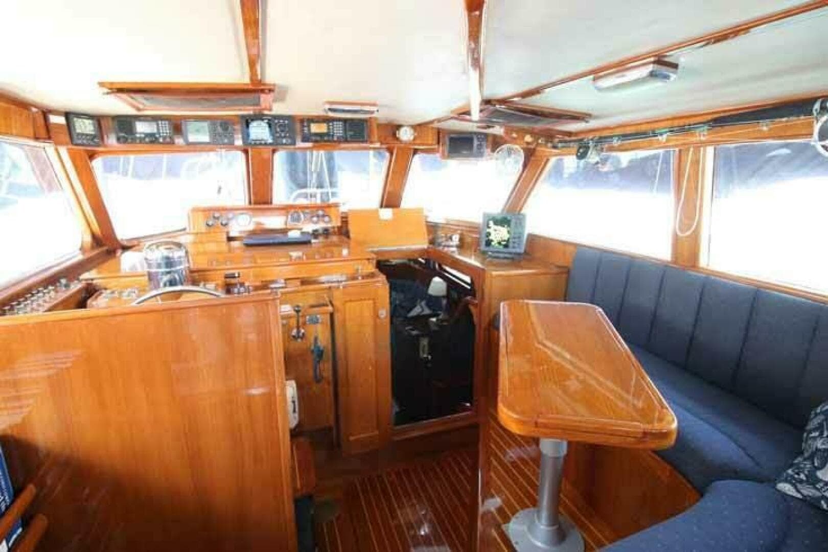 1988 Cooper Pilothouse 60