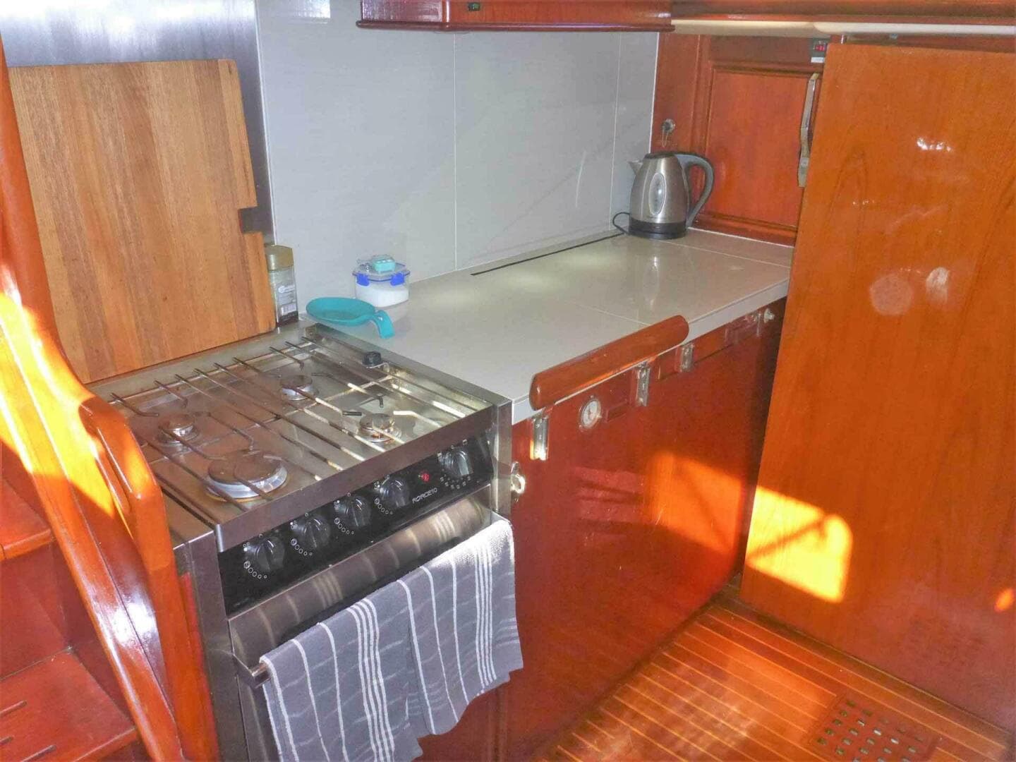 1988 Cooper Pilothouse 60