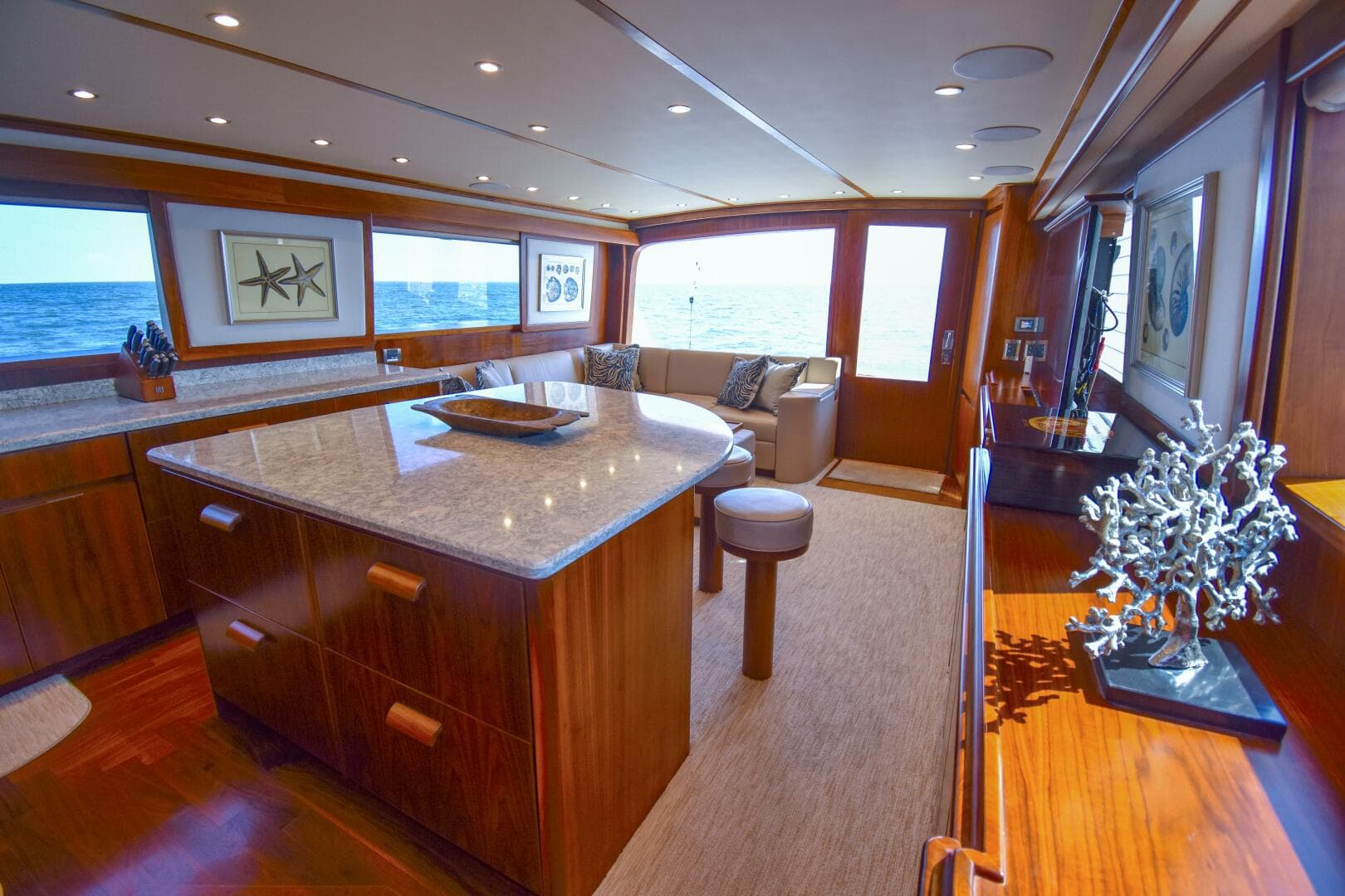 1991 Monterey 65 Convertible Emma Ruth