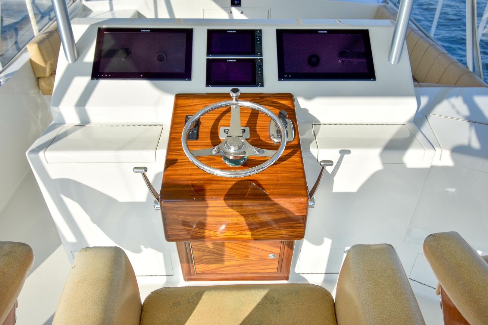 1991 Monterey 65 Convertible Emma Ruth