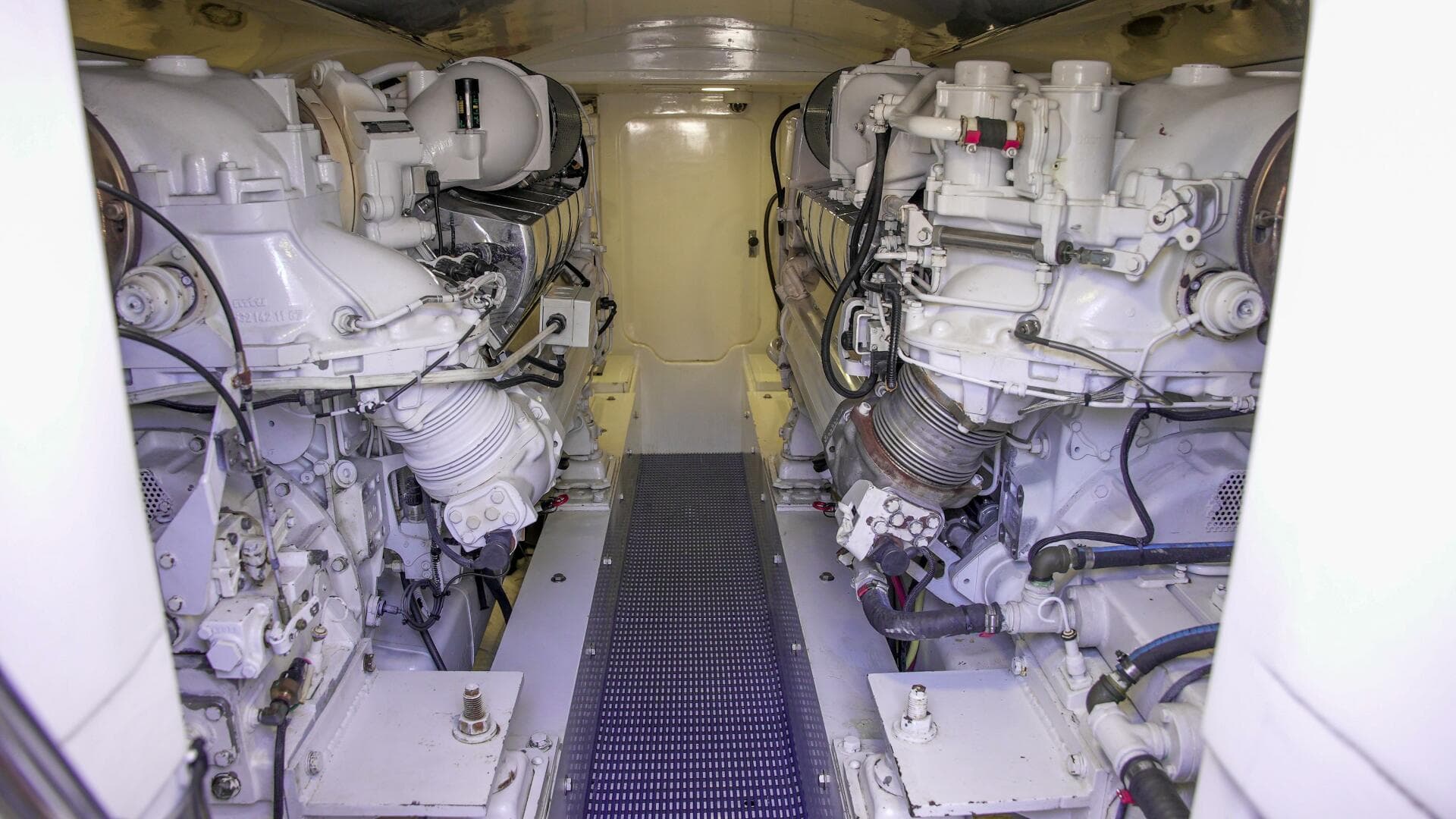 1991 Monterey 65 Convertible Emma Ruth