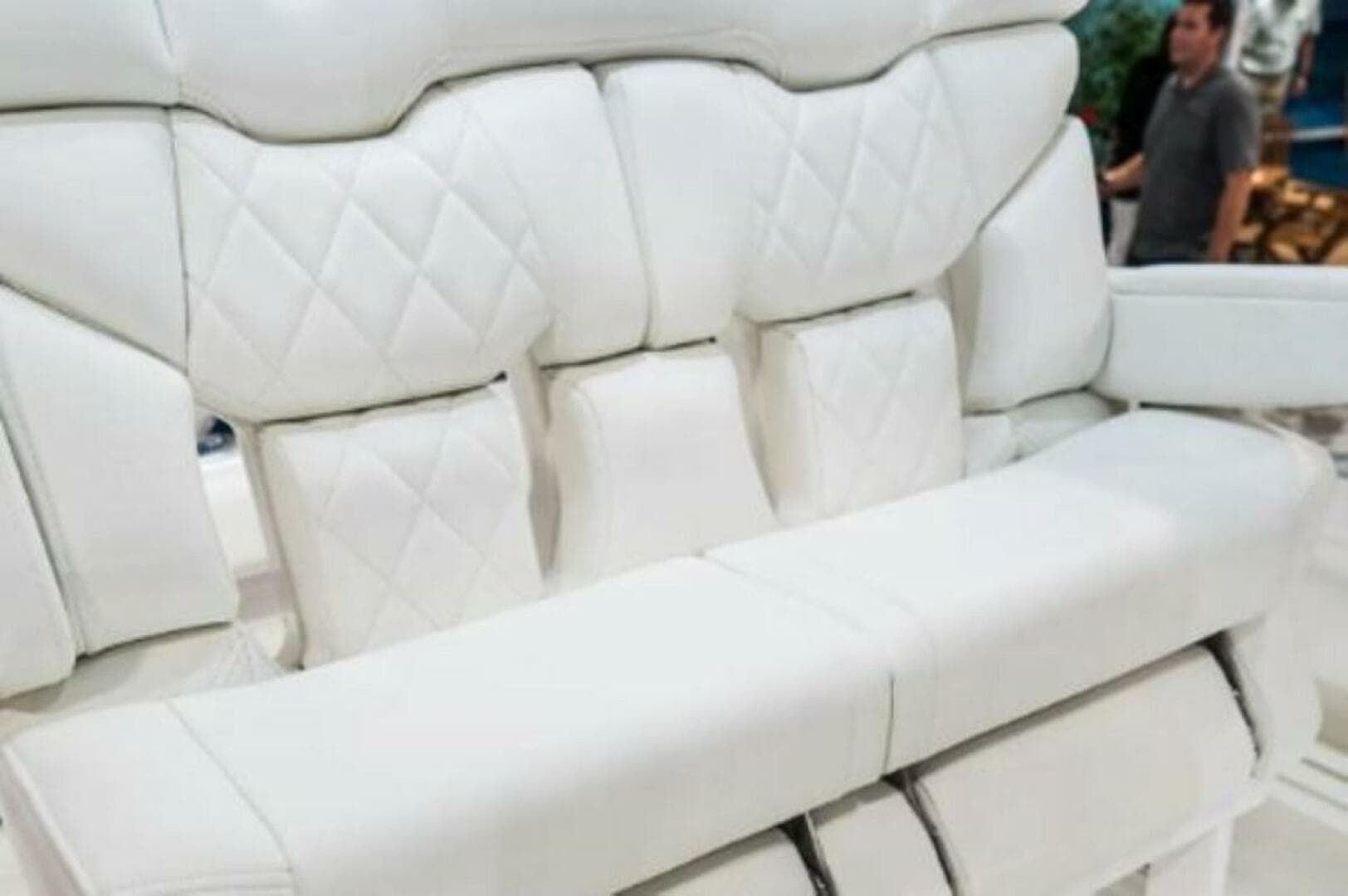 2025 Edgewater 230CC