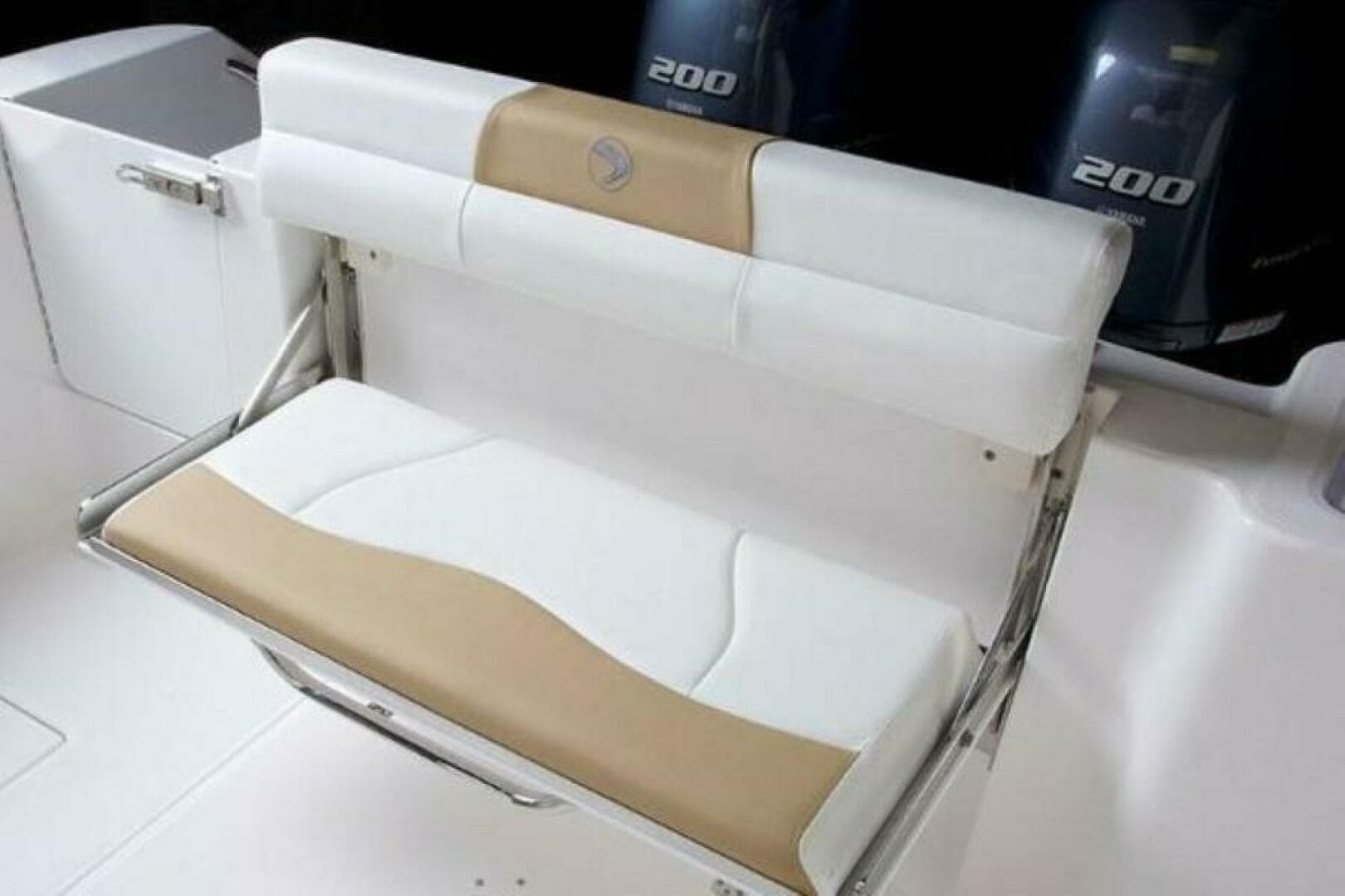 2025 Edgewater 262CC