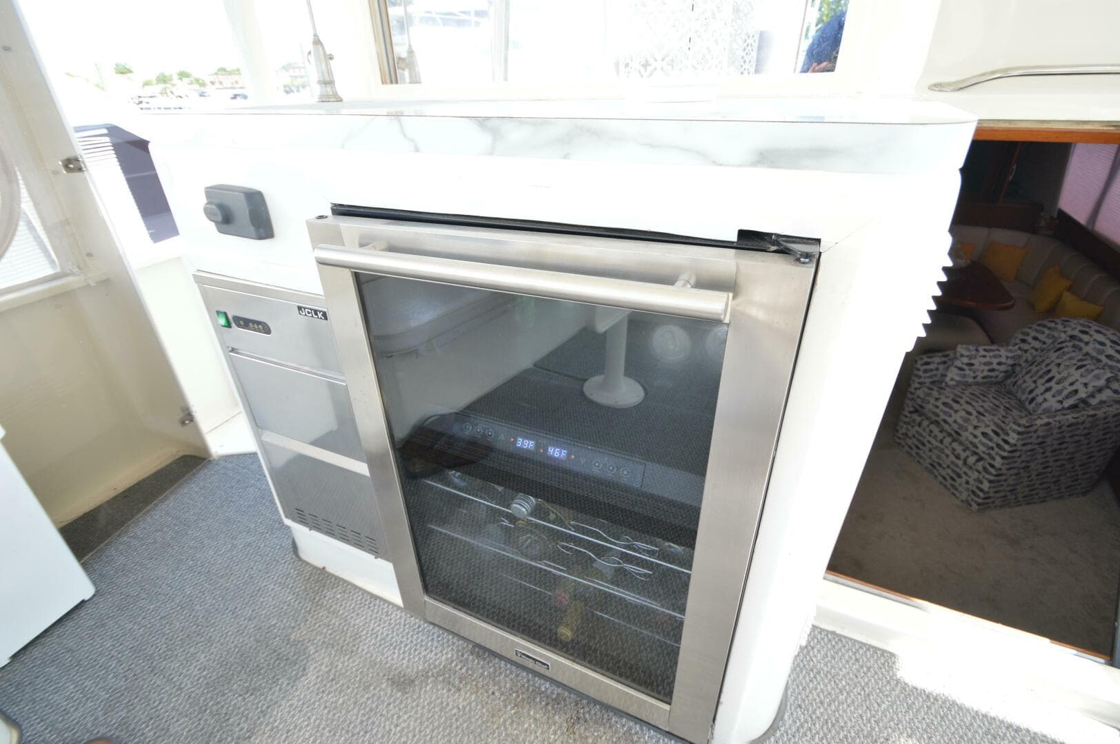 1995 Ocean 48 Cockpit Motor Yacht