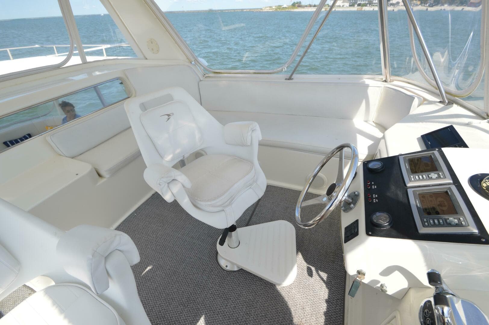1995 Ocean 48 Cockpit Motor Yacht
