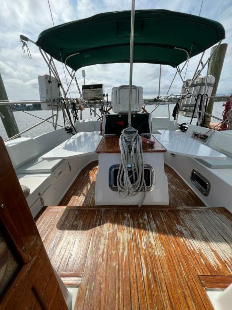 1996 Gozzard Aft Cockpit