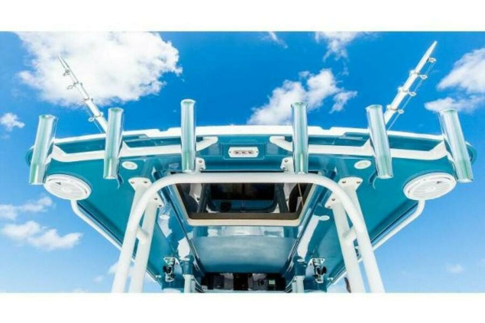 2025 Edgewater 325CC