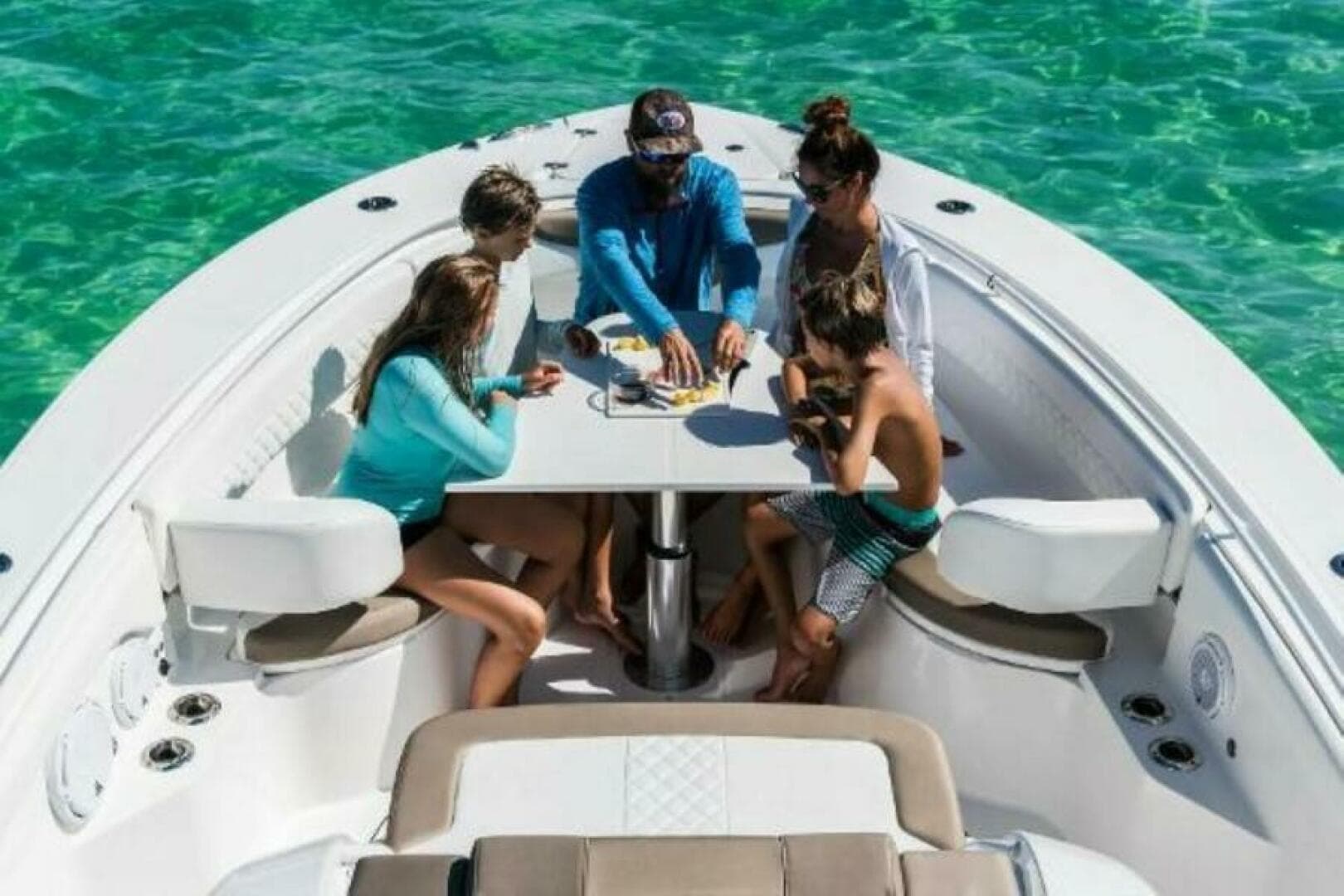 2025 Edgewater 370CC