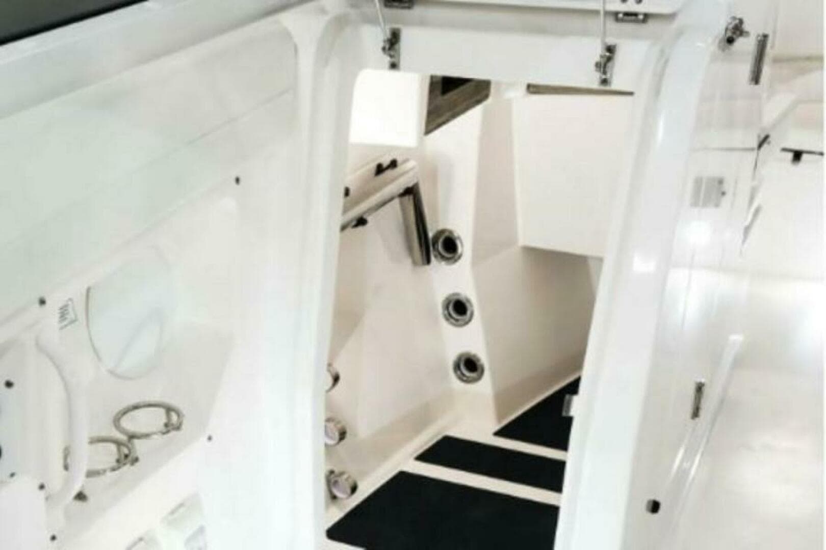 2025 Edgewater 262CX