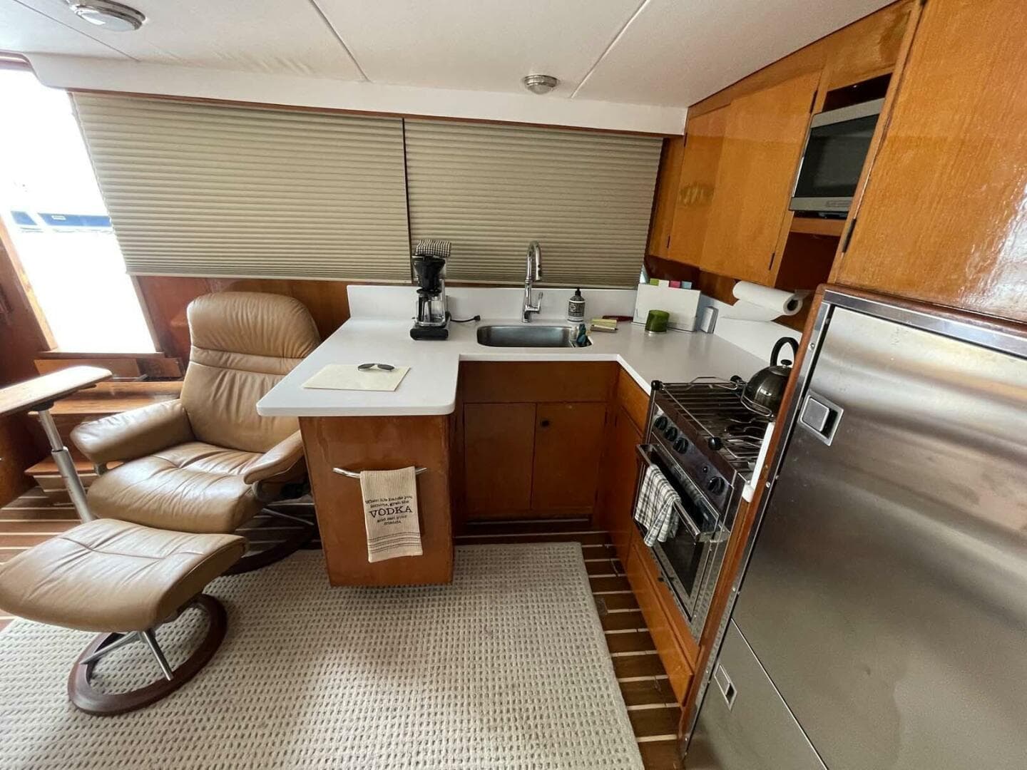 1985 DeFever 40 Offshore Cruiser