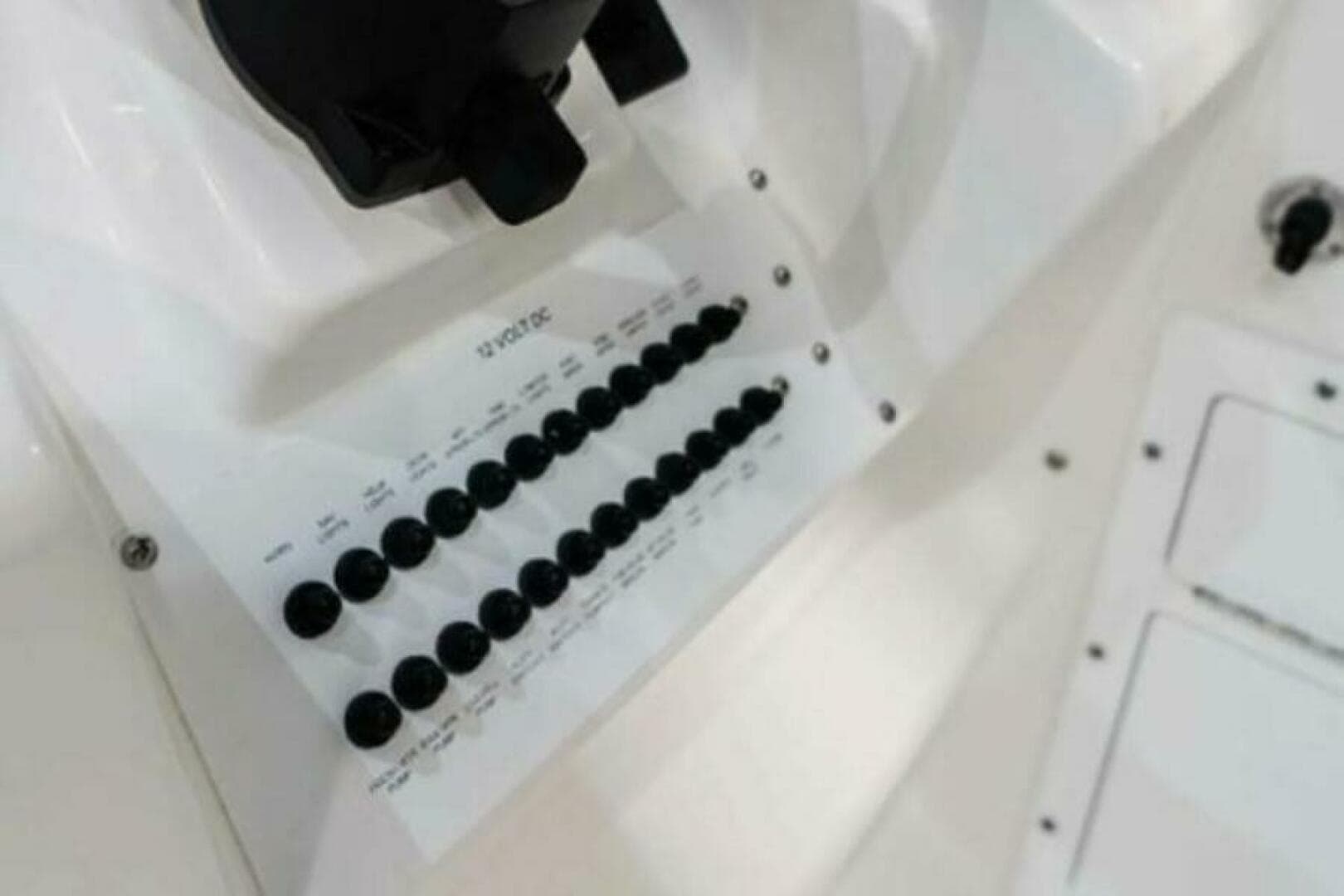 2025 Edgewater 280CX