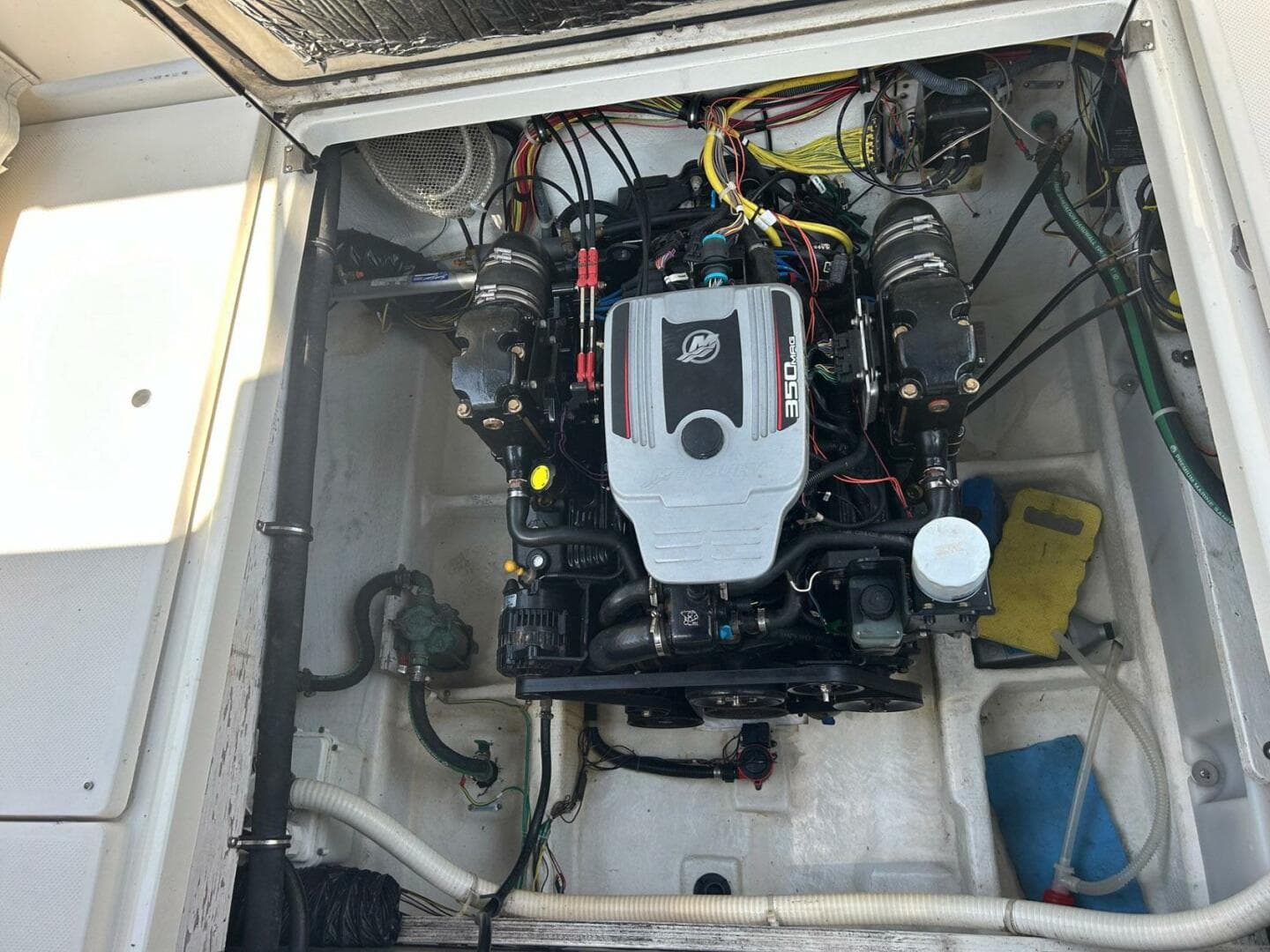 2008 Bayliner Discovery 288