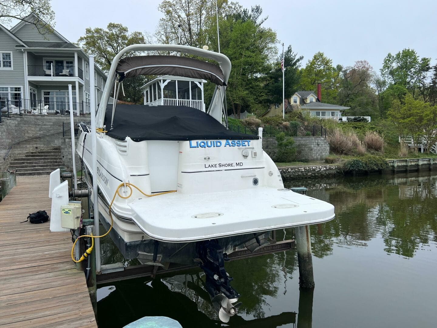 2007 Larson Cabrio 274