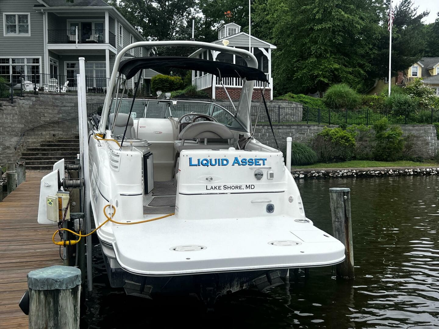 2007 Larson Cabrio 274