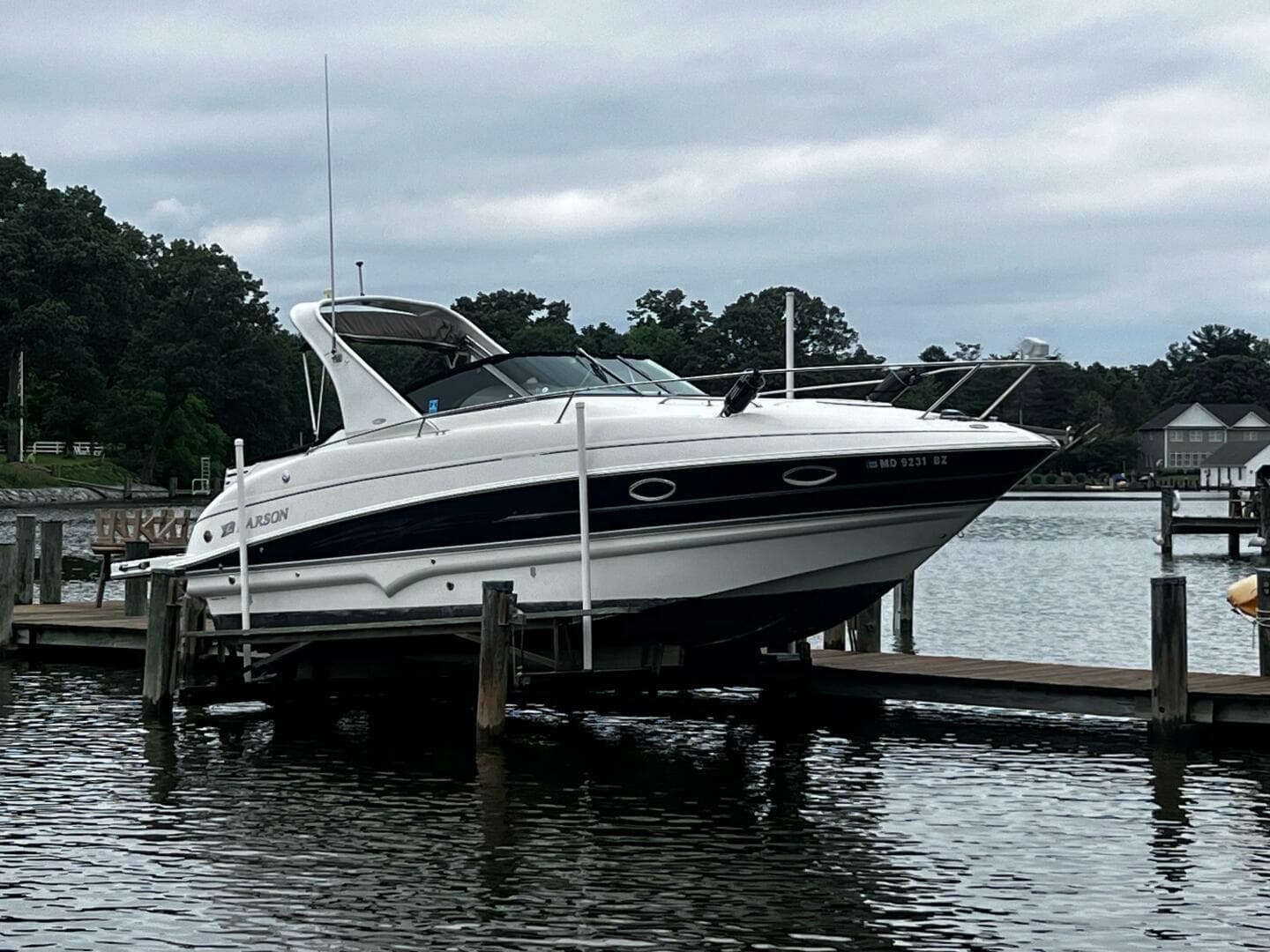 2007 Larson Cabrio 274