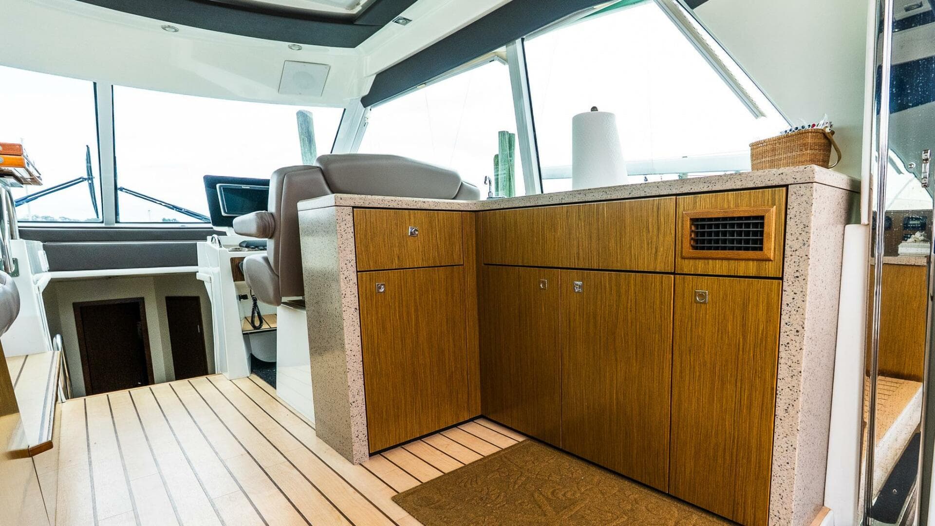 2013 Cruisers 48 Cantius