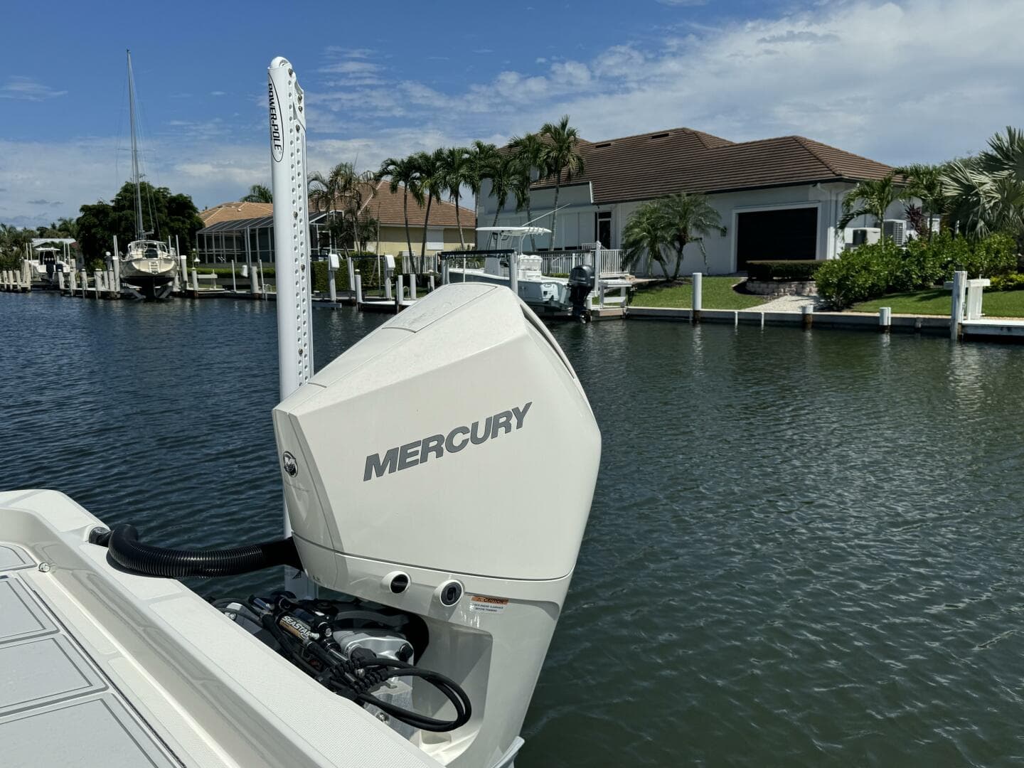 2019 Ranger 2360 Bay Ranger