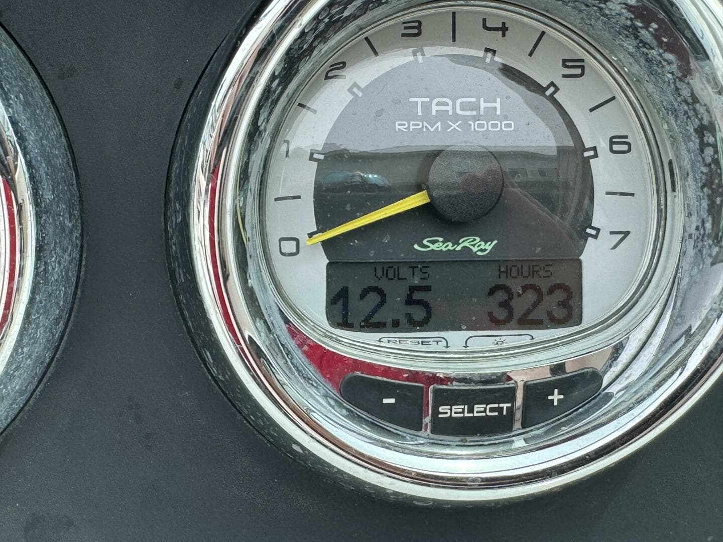 2013 Sea Ray 240 Sundeck