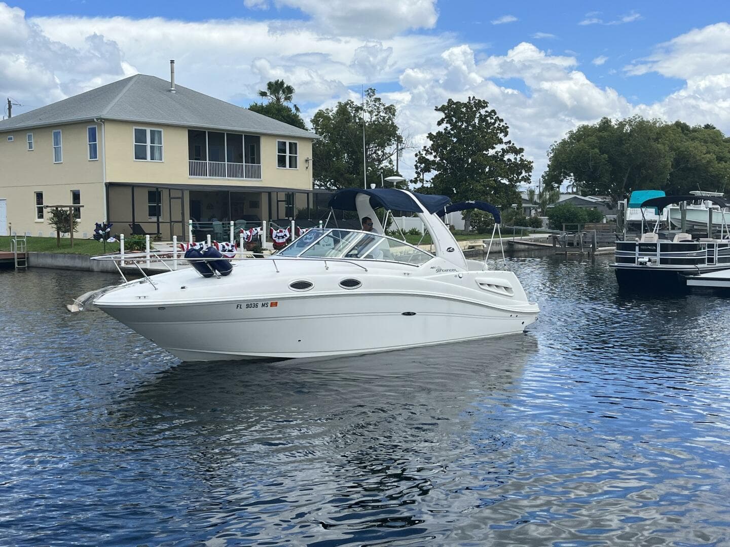 2005 Sea Ray 260 Sundancer
