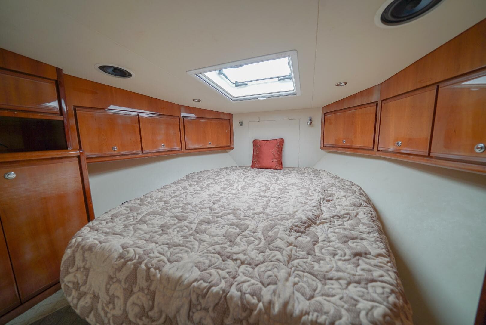 2007 Bertram 51 Convertible Smoker II