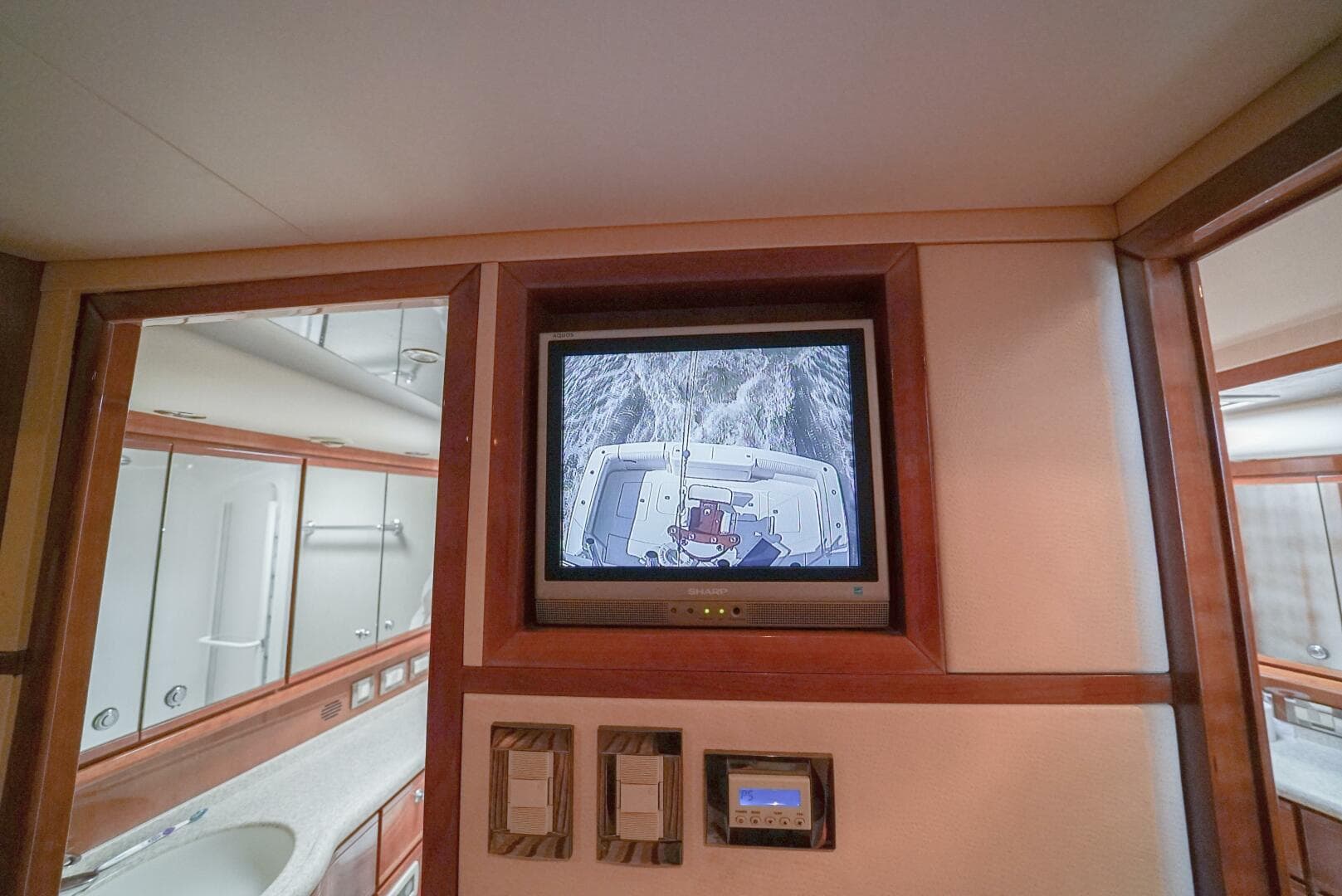 2007 Bertram 51 Convertible Smoker II