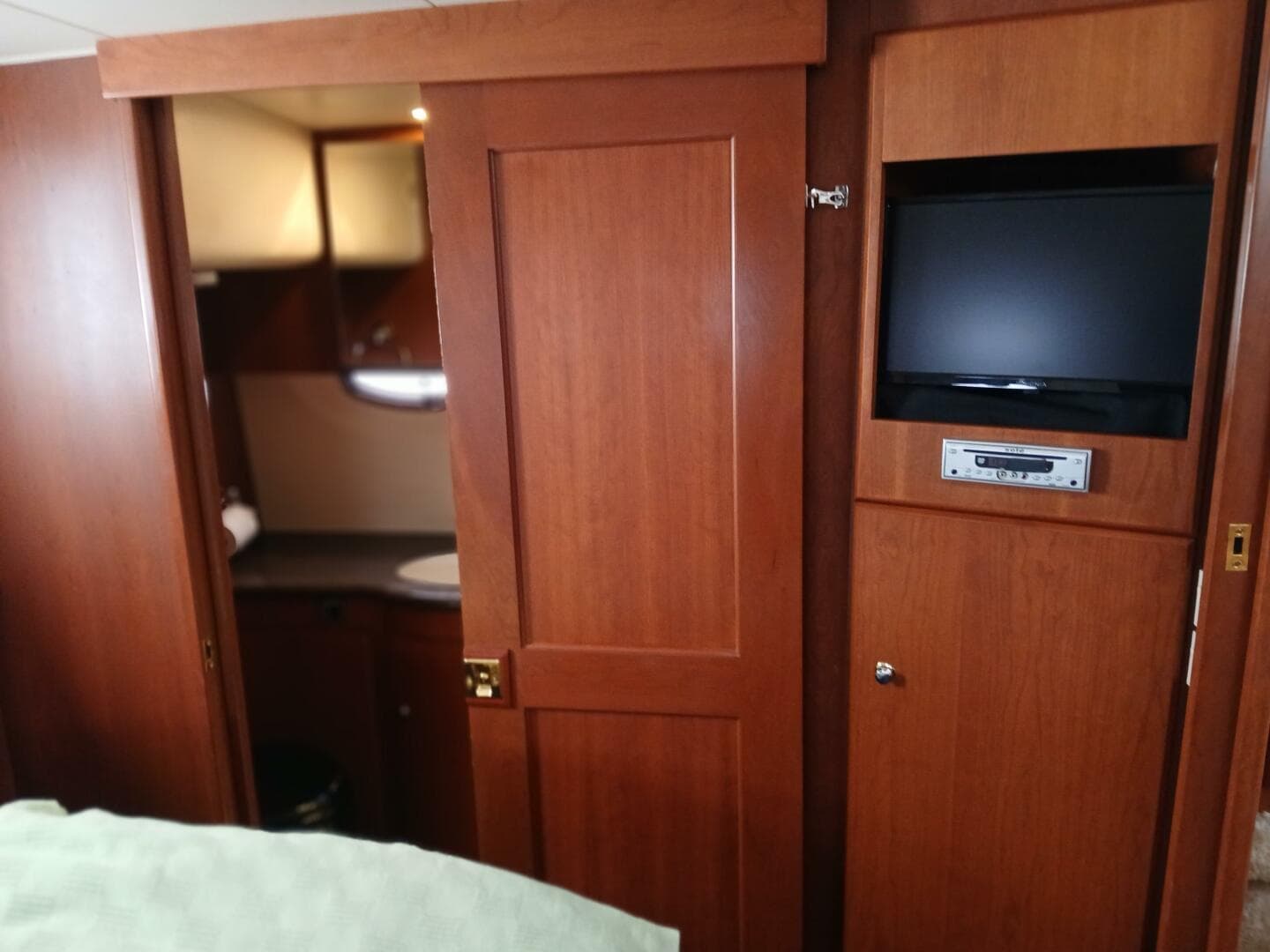 2006 Silverton 35 Motor Yacht