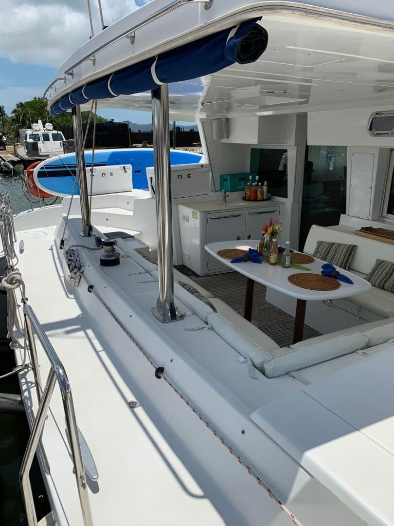 2007-lagoon-500-sail-9552293-20240920170723828-1_XLARGE.jpg