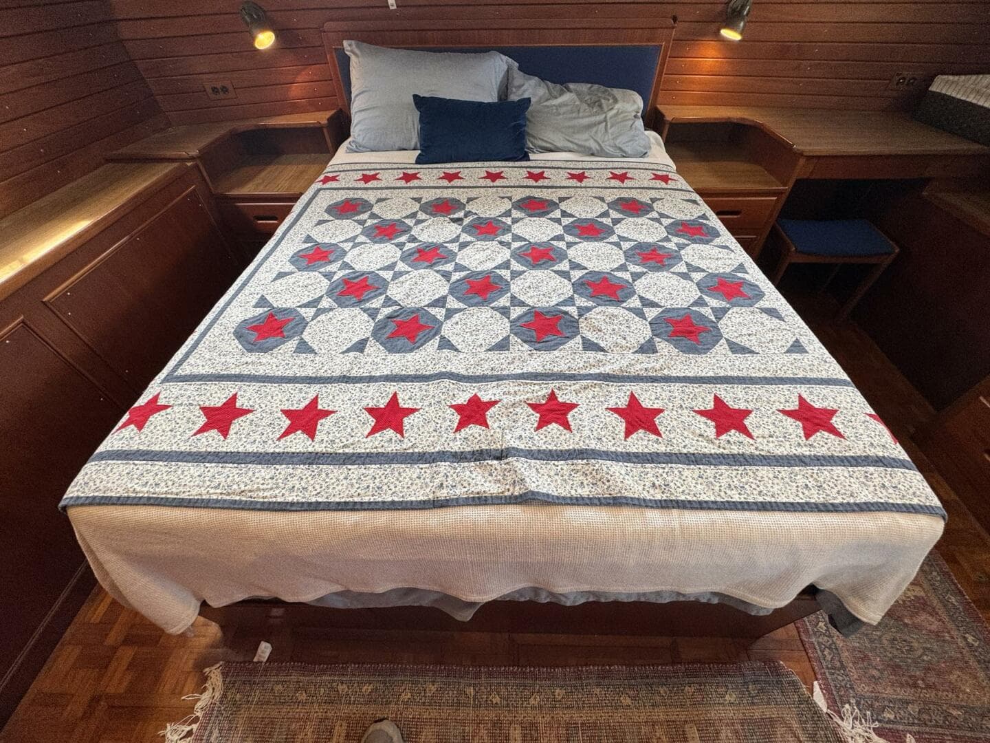 1989 Grand Banks 42 Motor Yacht