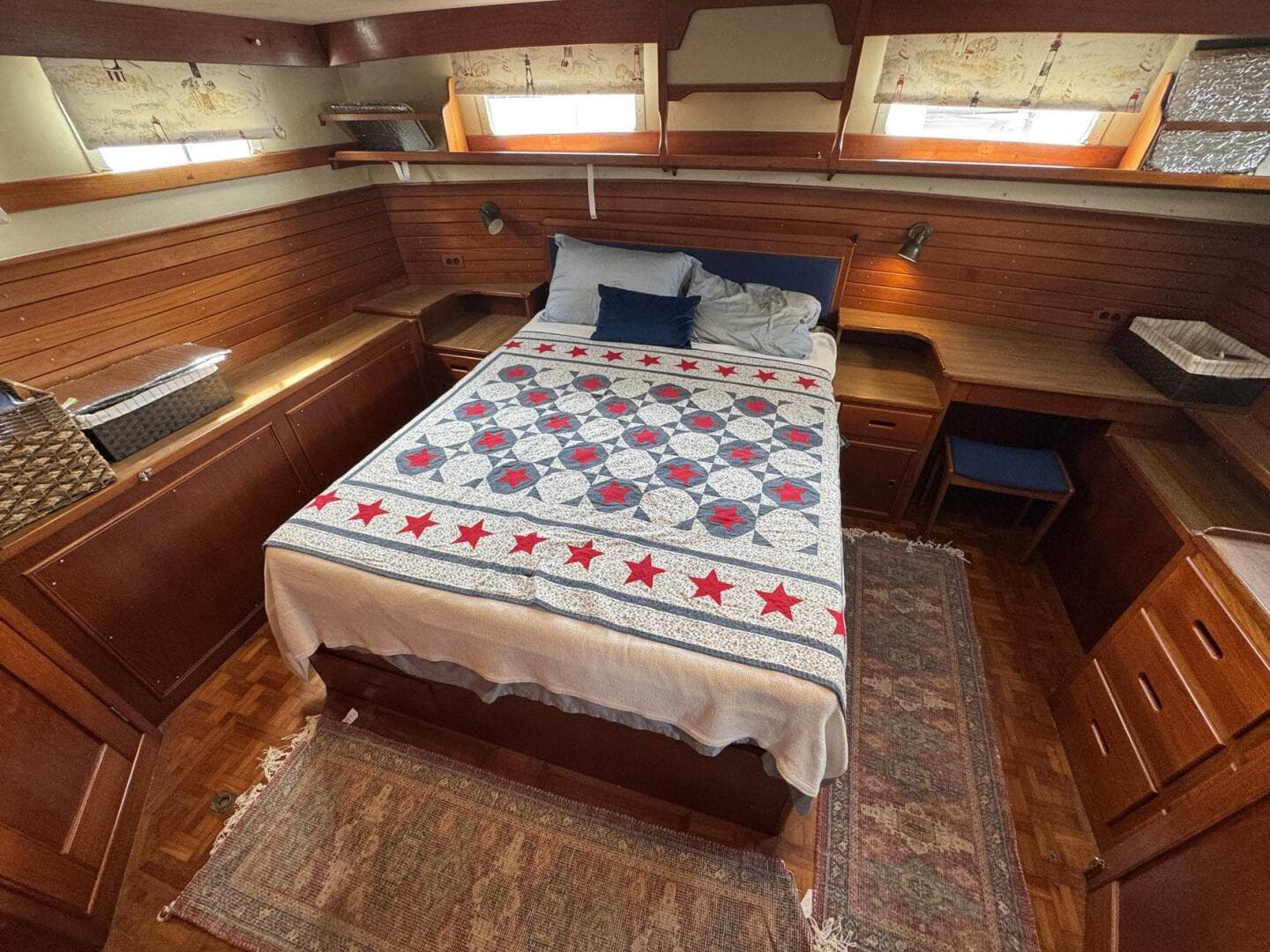 1989 Grand Banks 42 Motor Yacht