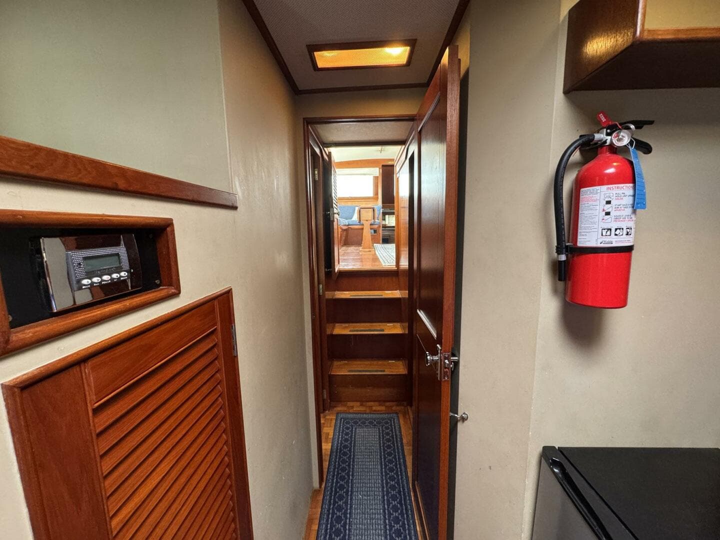 1989 Grand Banks 42 Motor Yacht