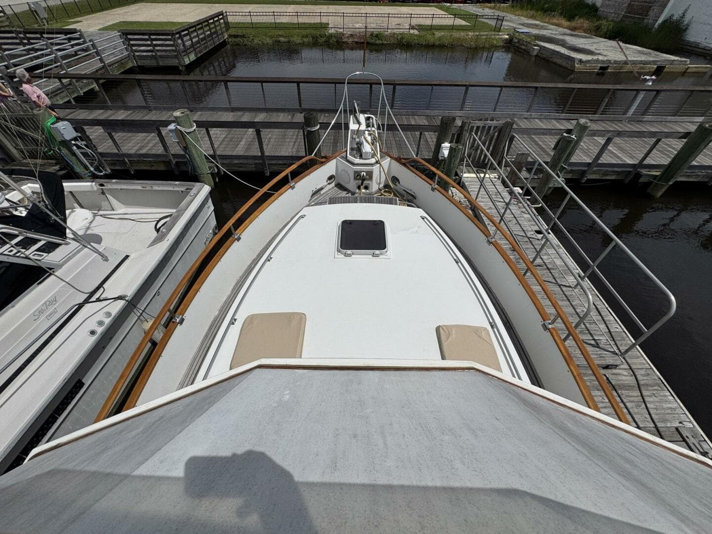 1989 Grand Banks 42 Motor Yacht