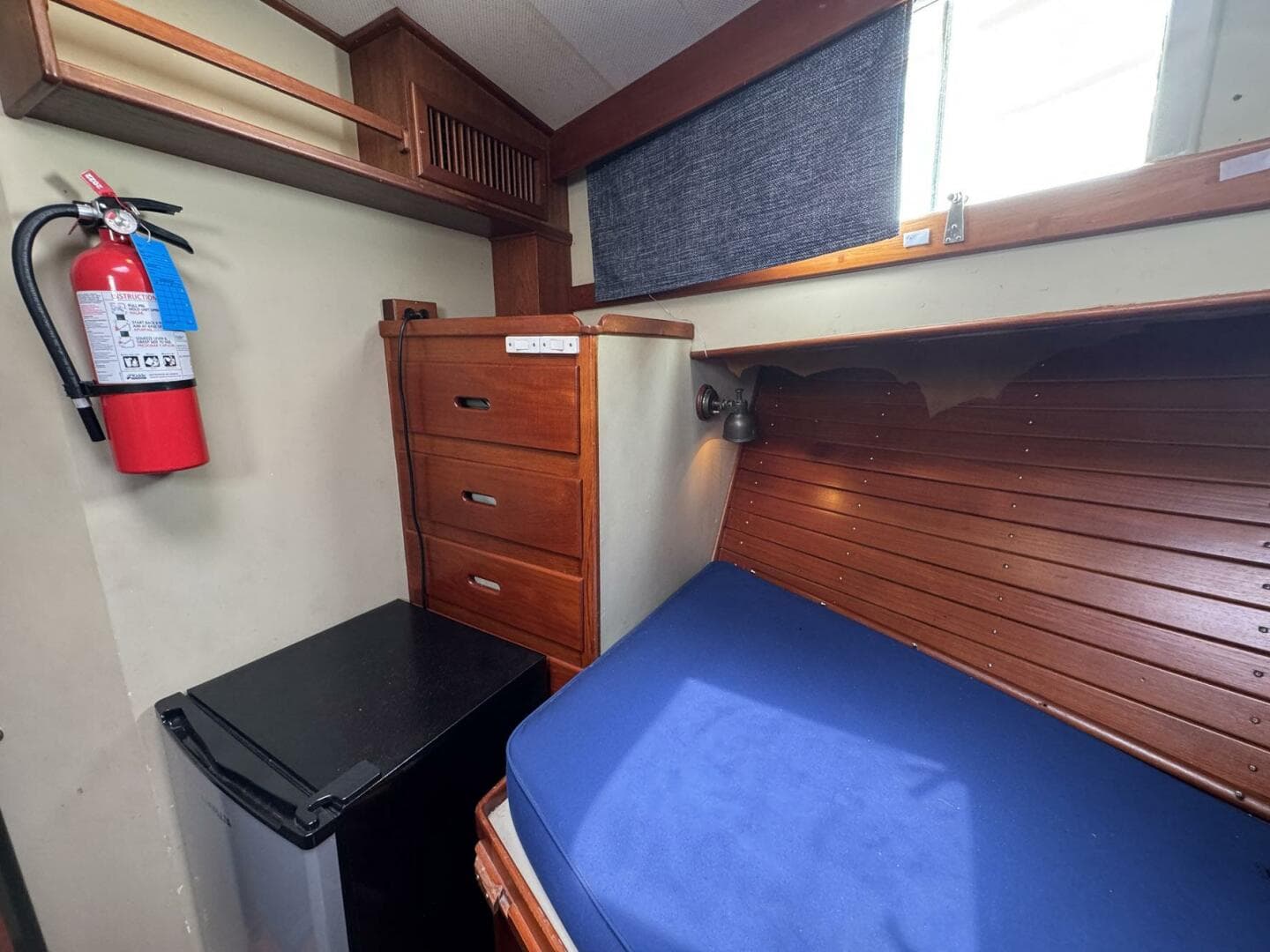 1989 Grand Banks 42 Motor Yacht