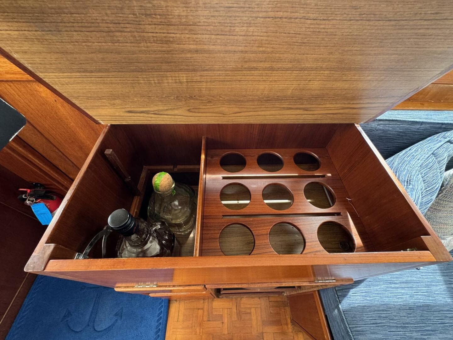 1989 Grand Banks 42 Motor Yacht