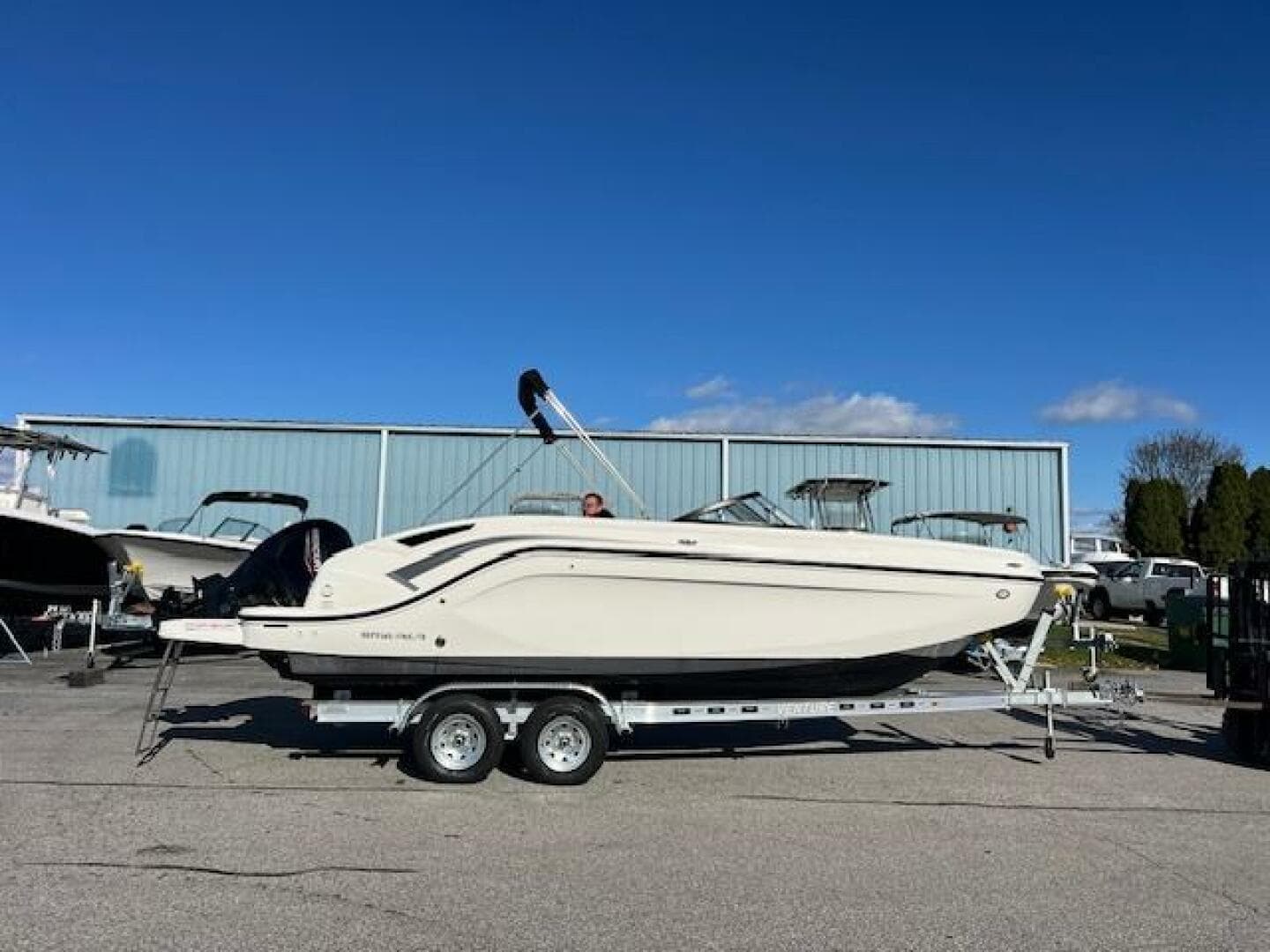2021 Bayliner DX 2200