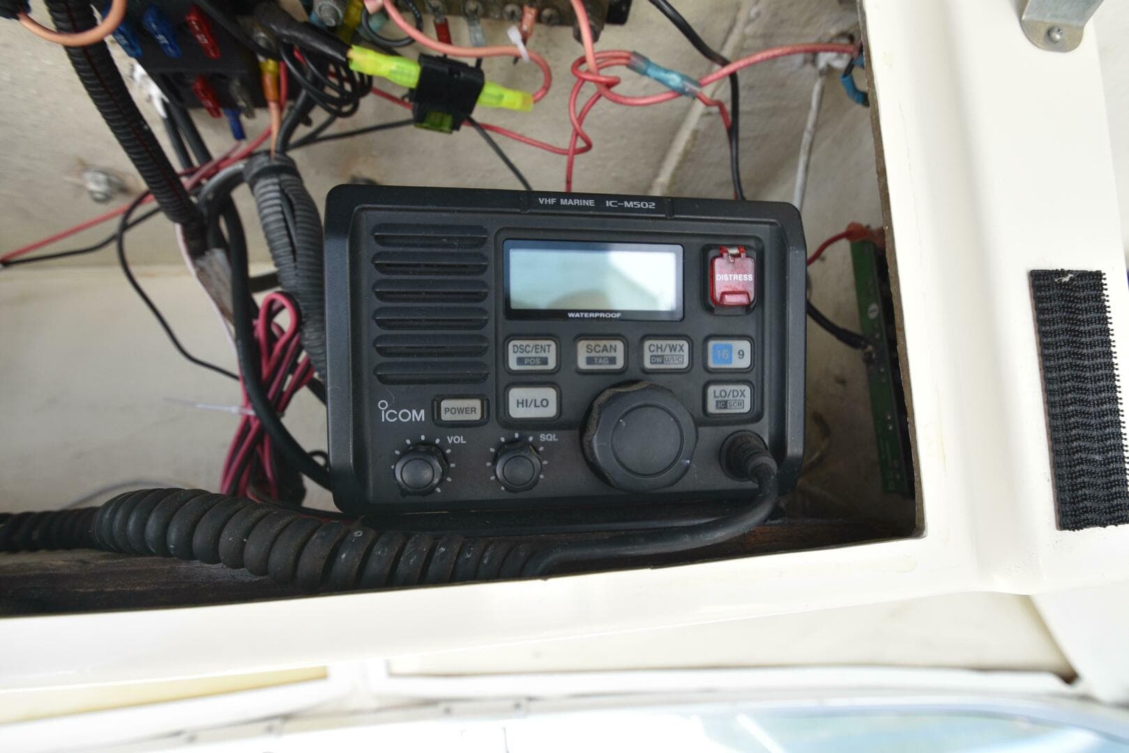 2003 World Cat 270 EC
