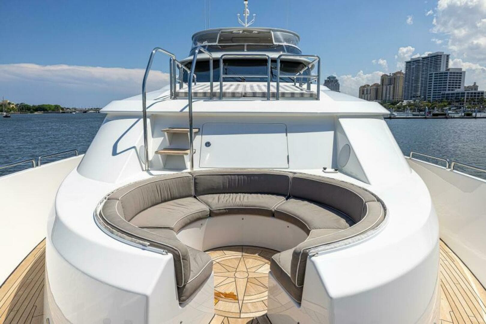 2014 Westport Motoryacht