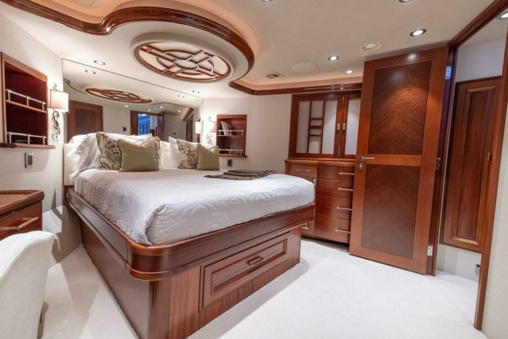 2014 Westport Motoryacht