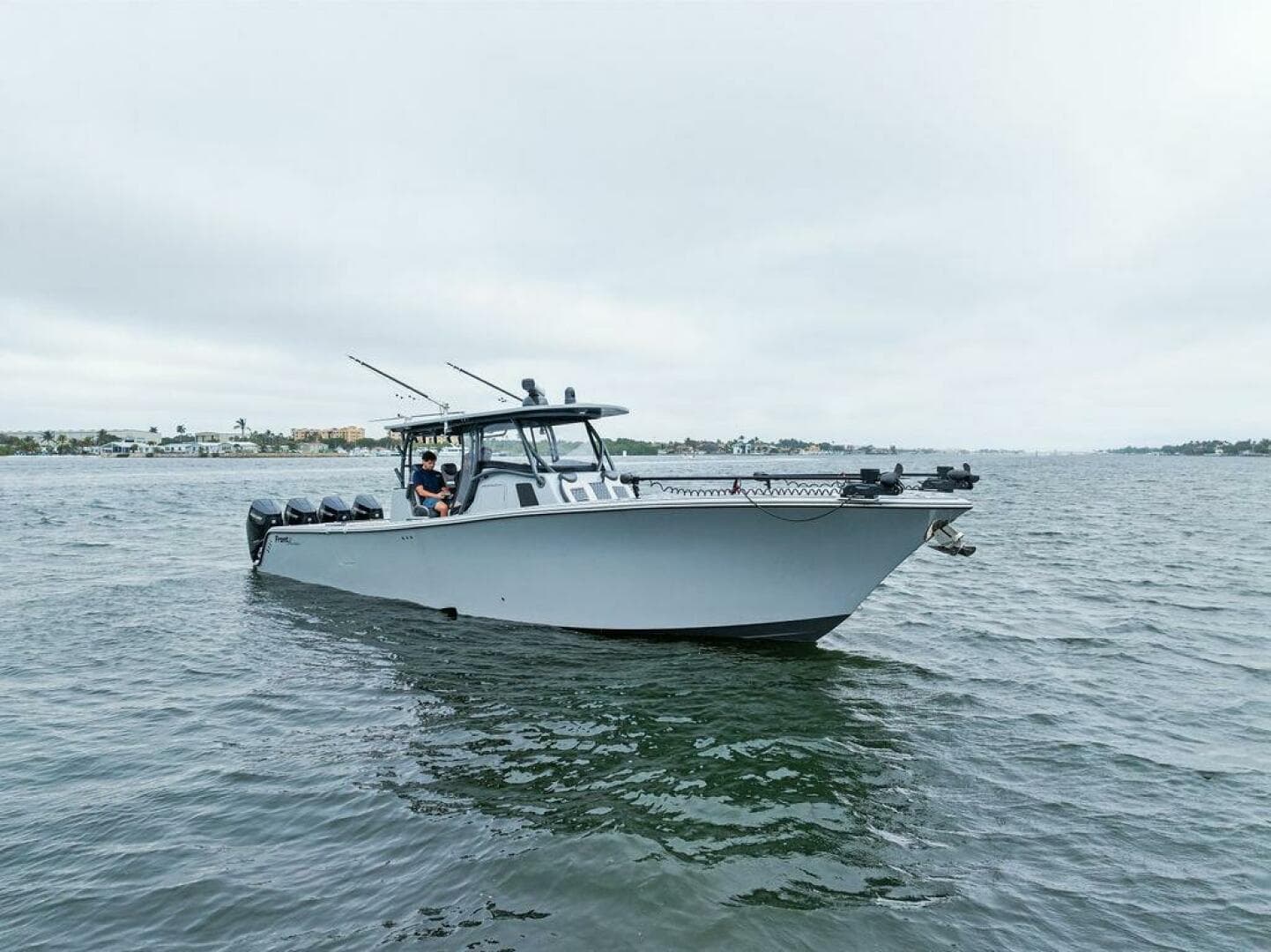 2020 Front Runner 39 CC