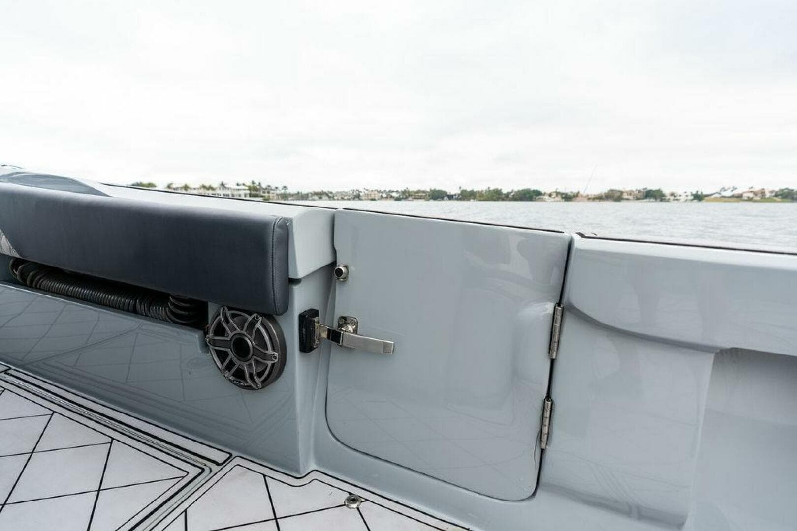 2020 Front Runner 39 CC