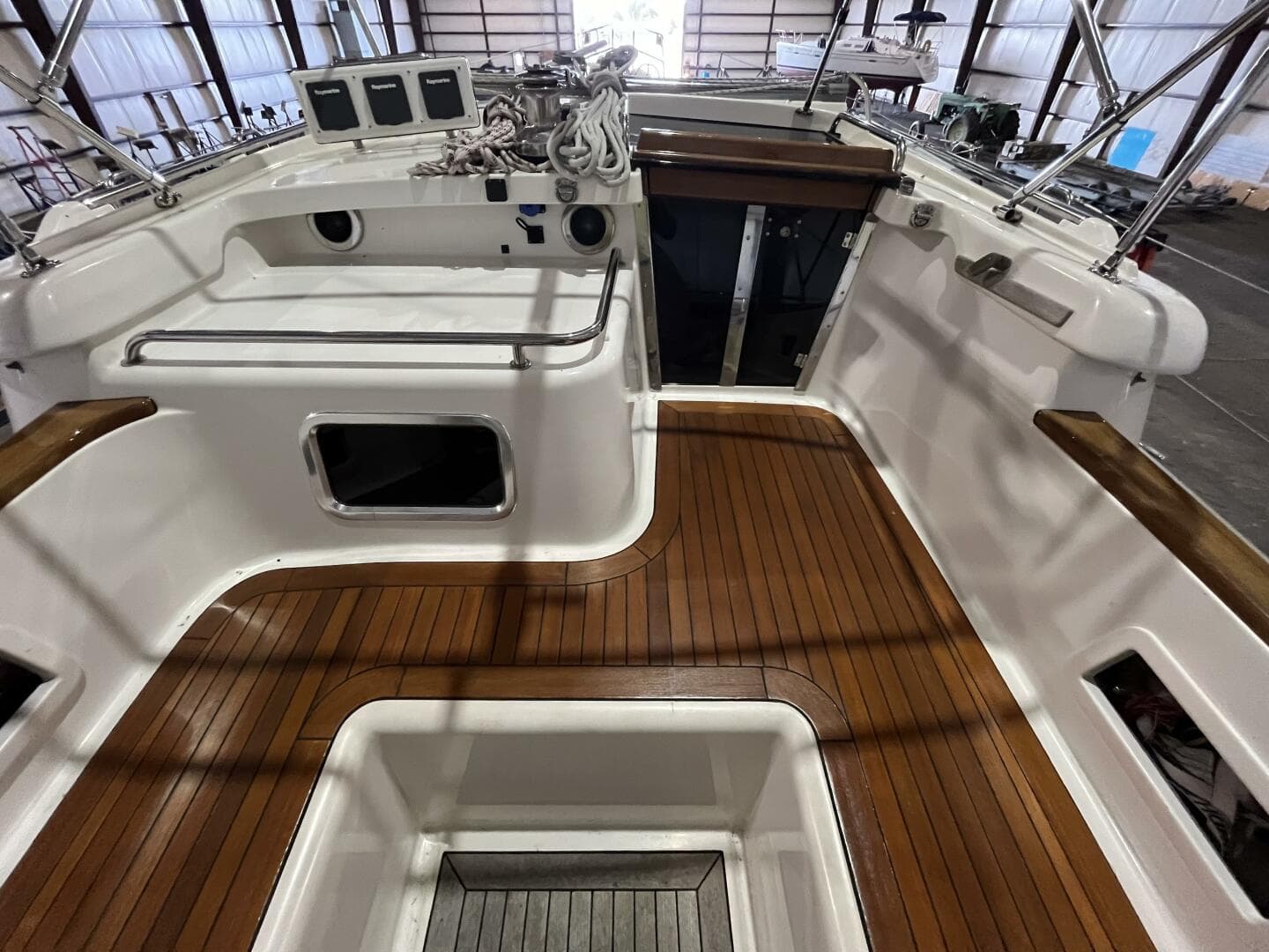 2003 Fantasi 44 Pilot House