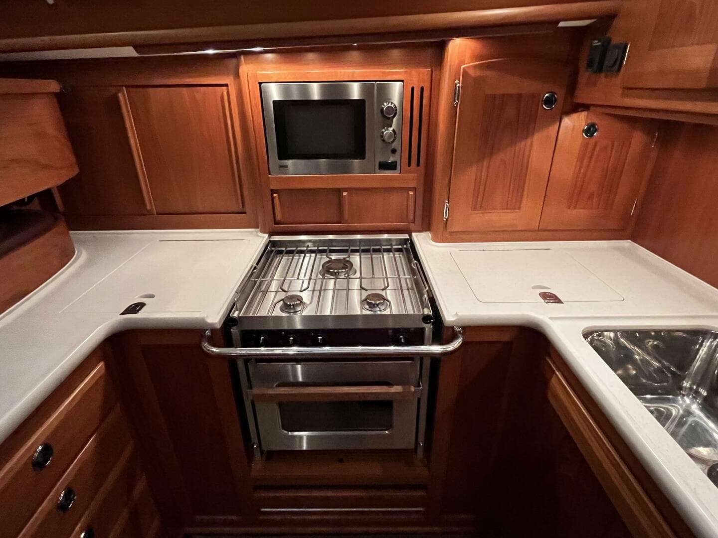 2003 Fantasi 44 Pilot House