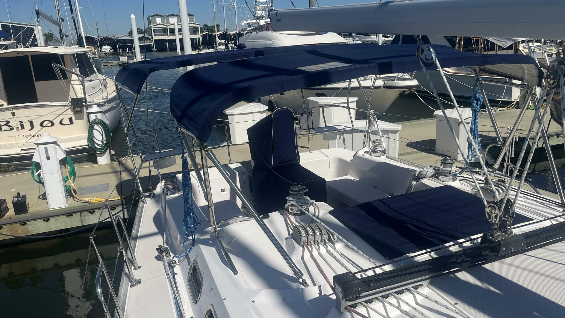 2014 Catalina 385