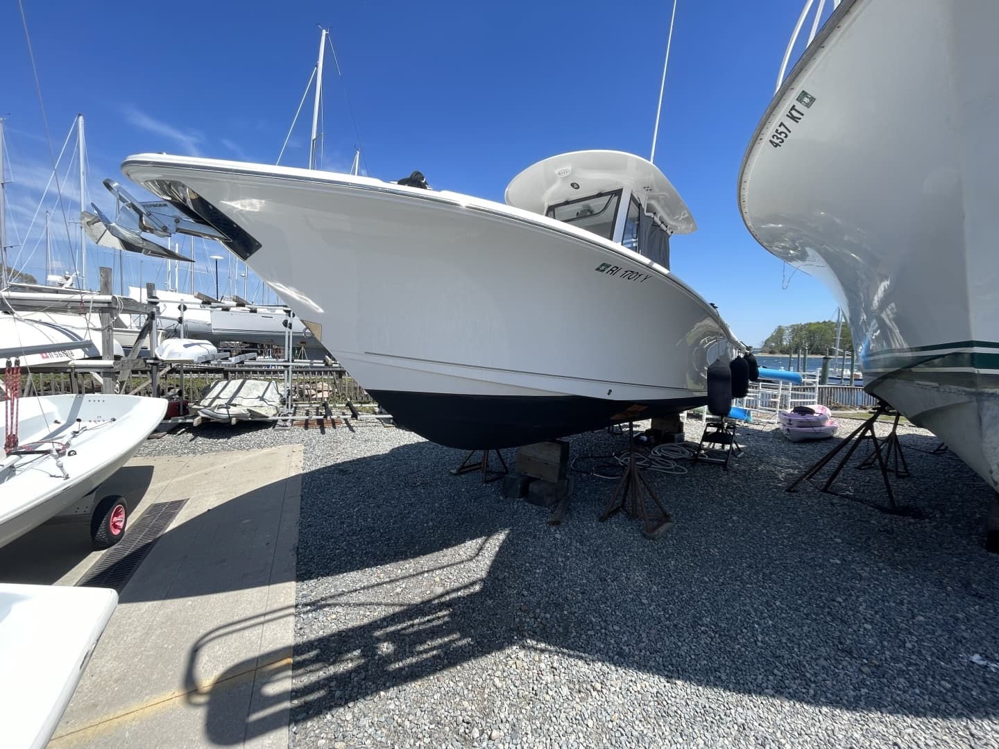 2022 Sea Hunt 265 Ultra