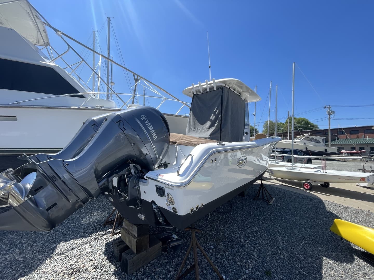 2022 Sea Hunt 265 Ultra