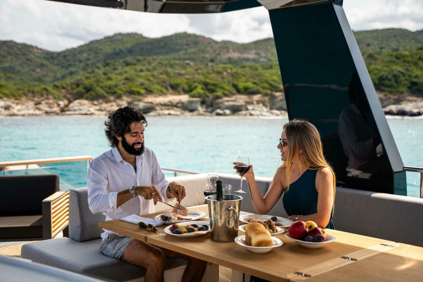 2026 Beneteau Grand Trawler 63