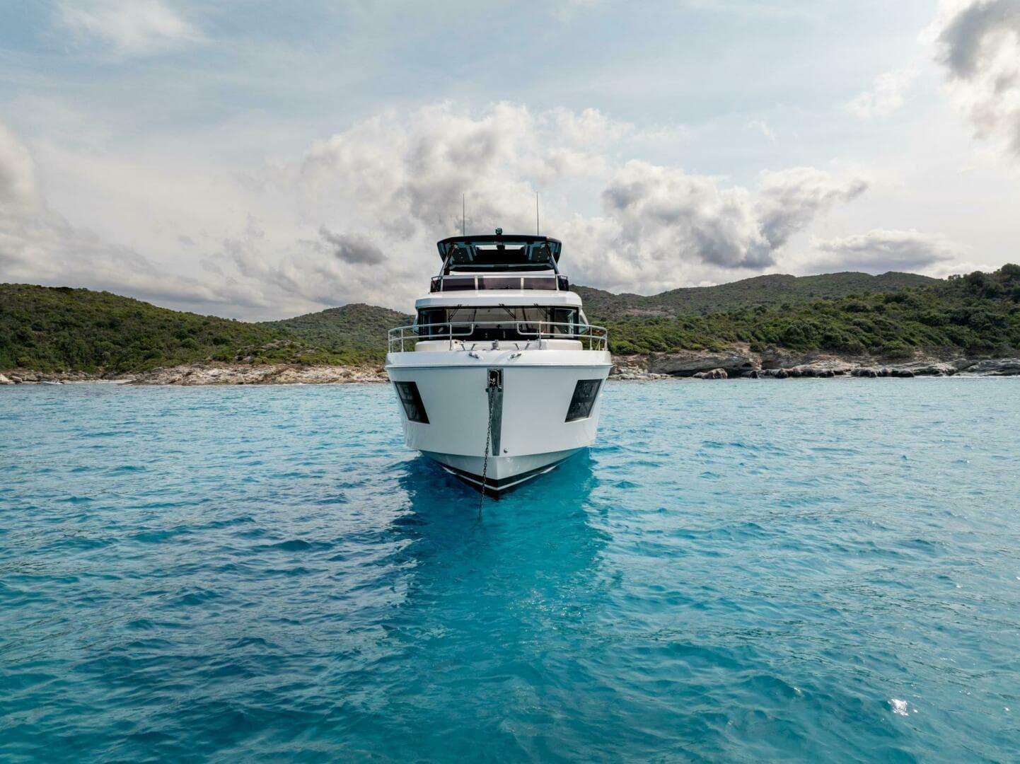 2026 Beneteau Grand Trawler 63