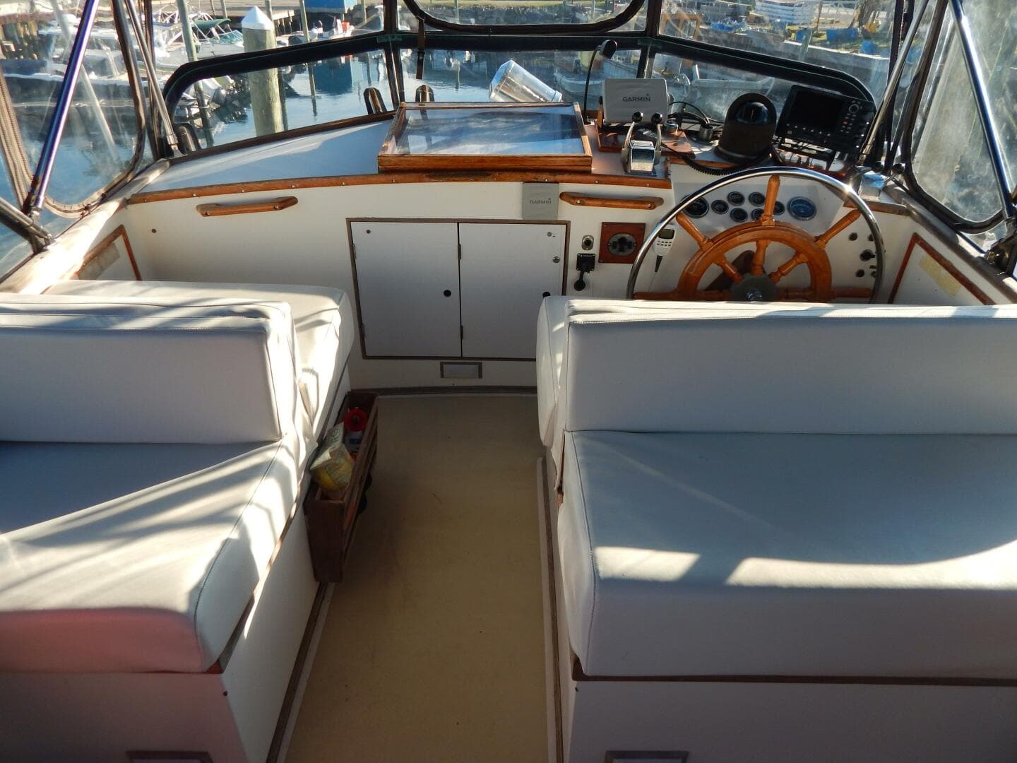 1976 Grand Banks 42 Classic
